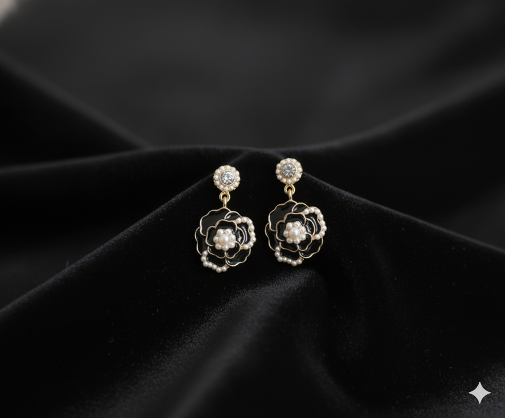 Black Flower Pearl - Earring