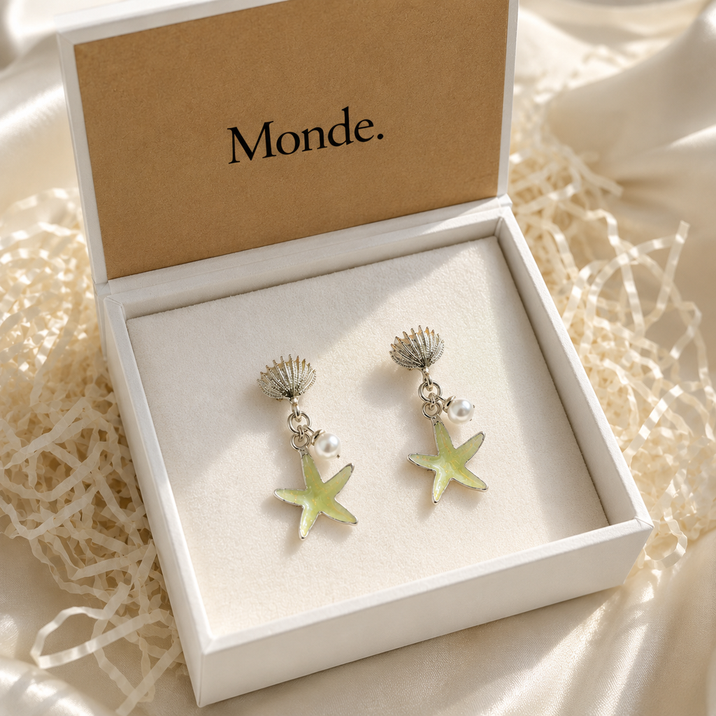 Shell Stud Earrings