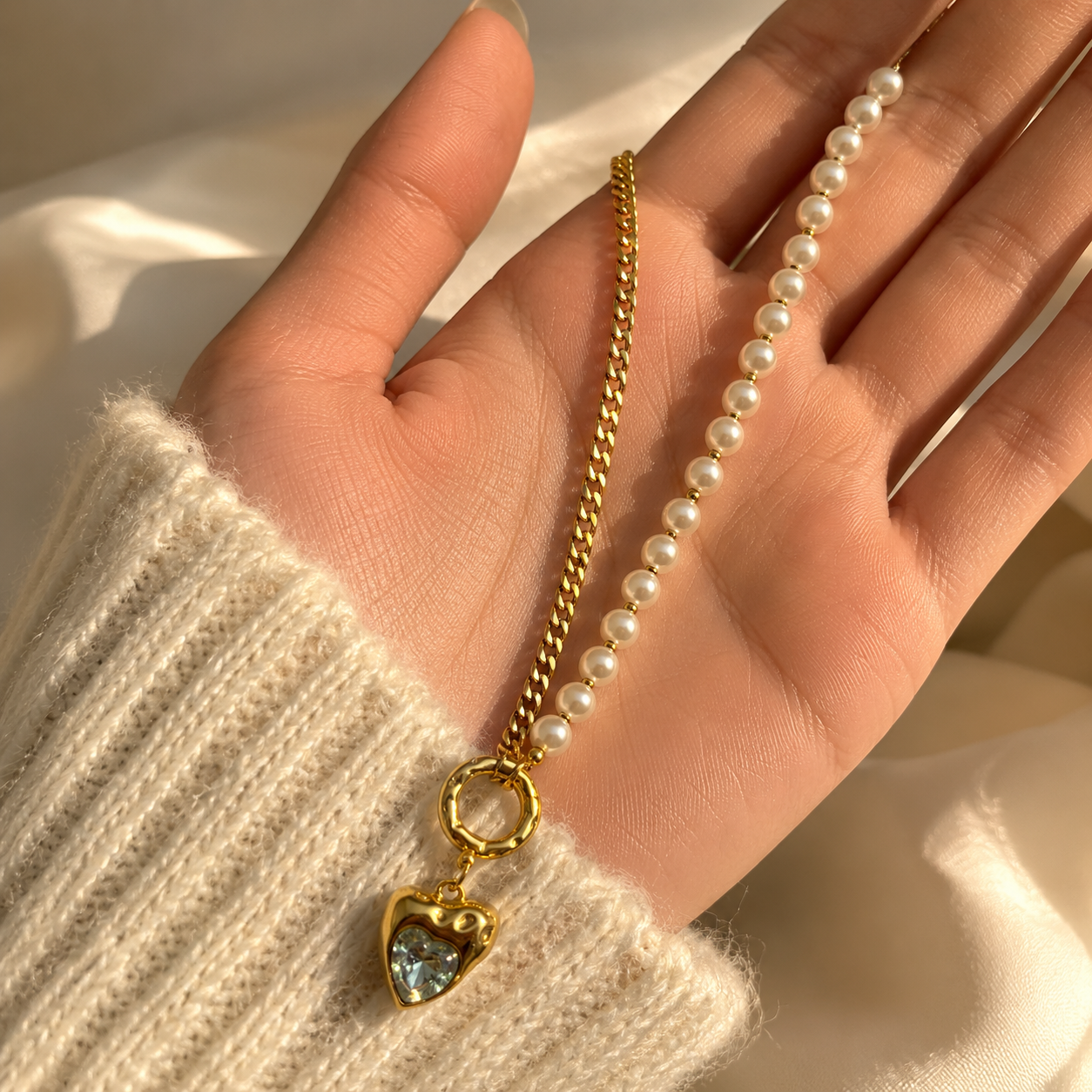Pearl Heart Pendant Necklace